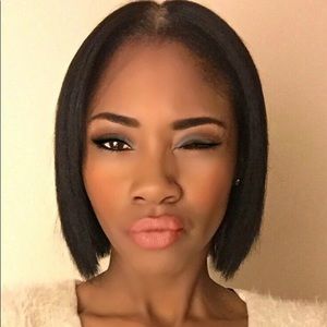 Meet your Posher, Lashundra